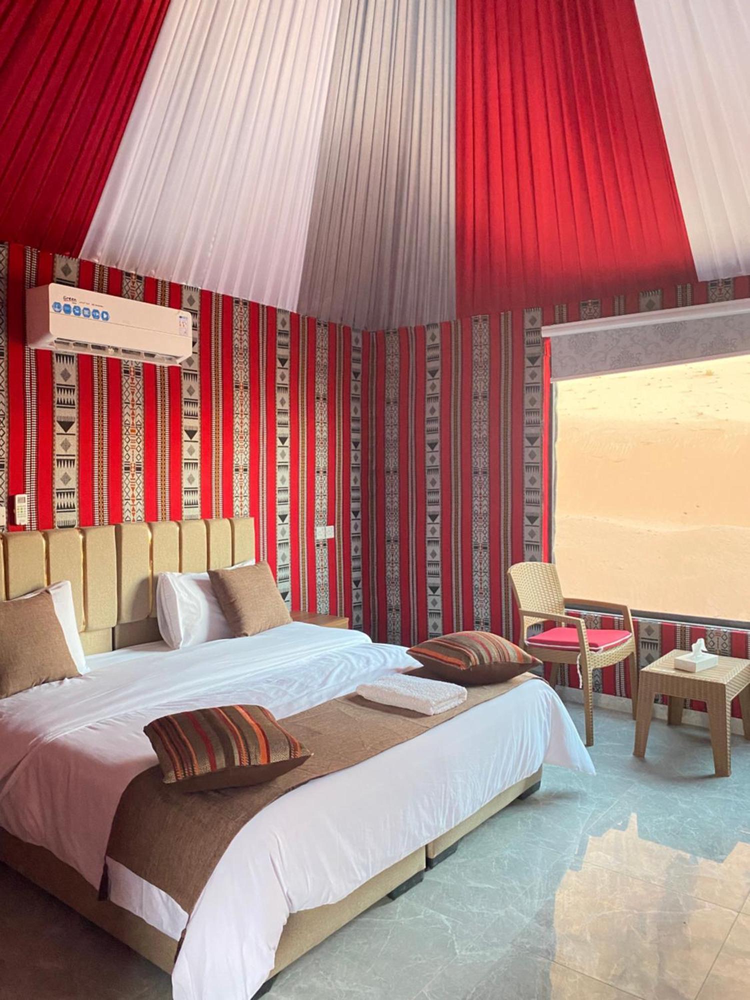Tamim Luxury Wadi Rum Camp Extérieur photo